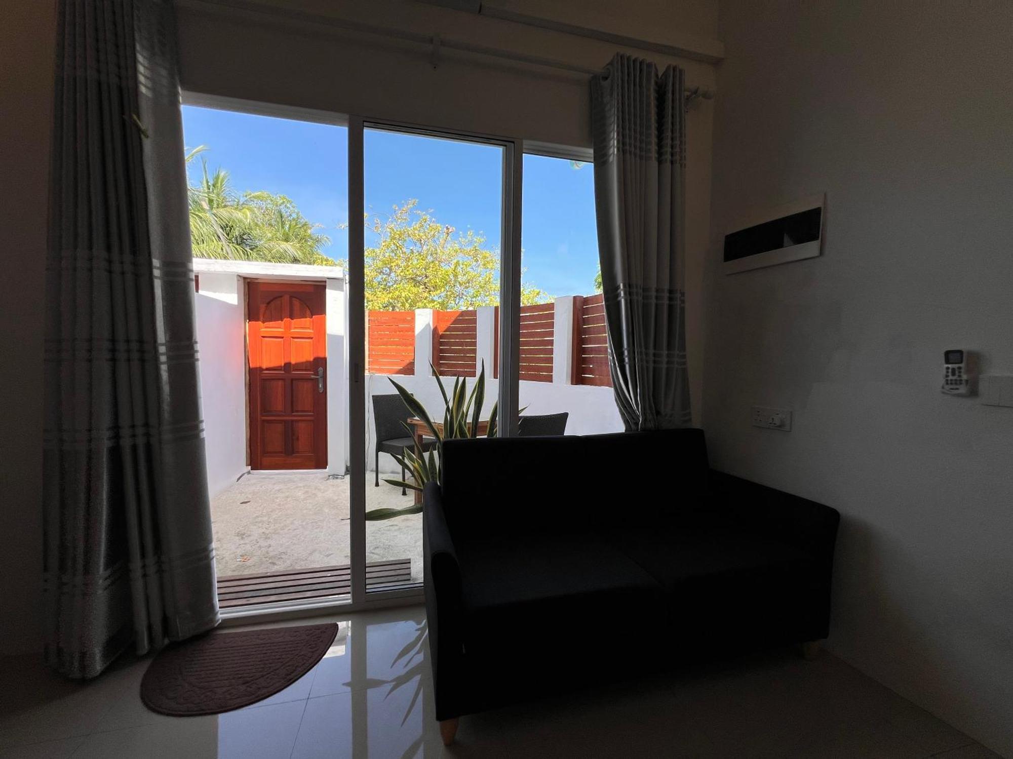 Hotel The Wave Dhigurah Dhigurah  Esterno foto