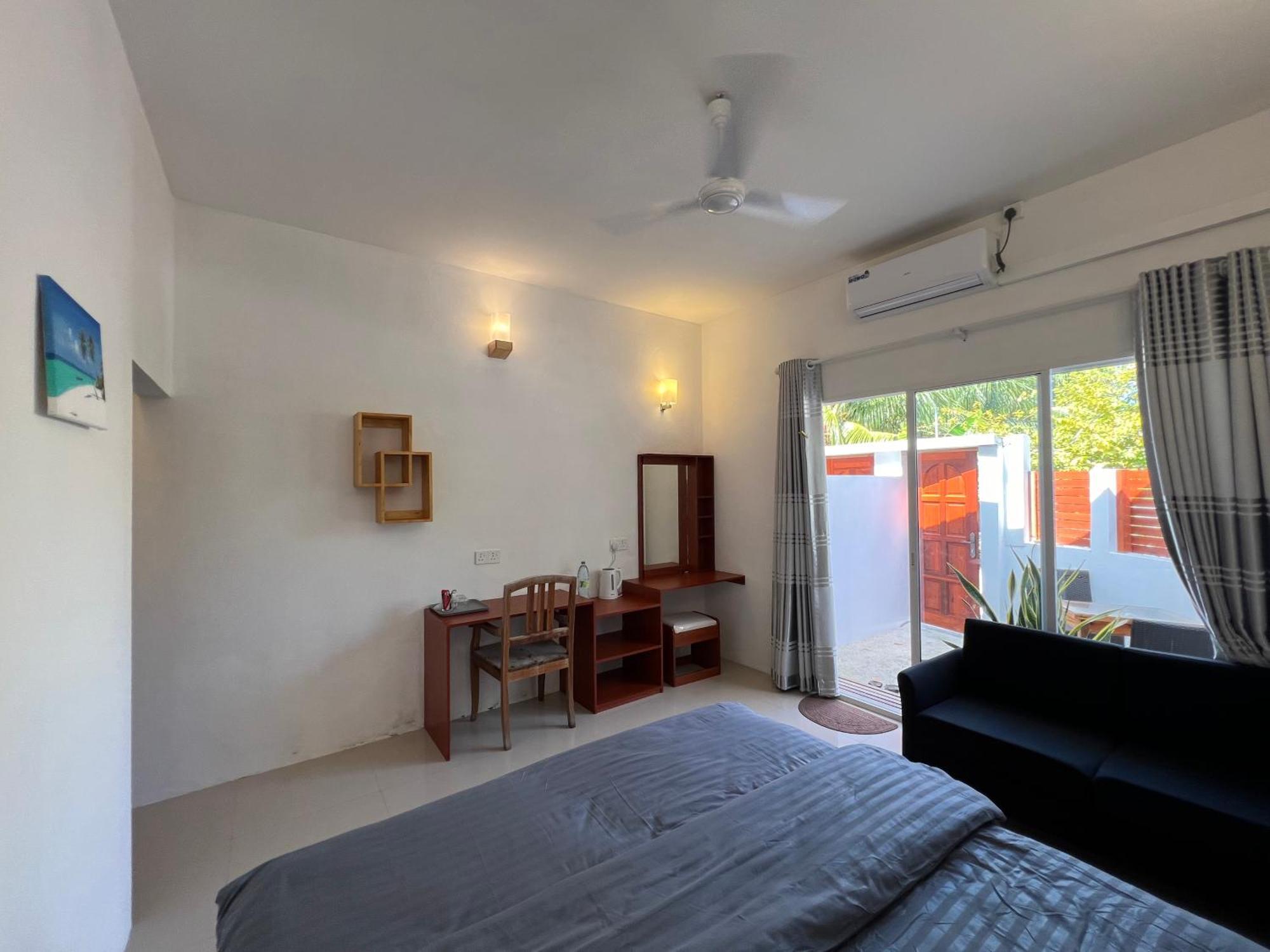 Hotel The Wave Dhigurah Dhigurah  Esterno foto